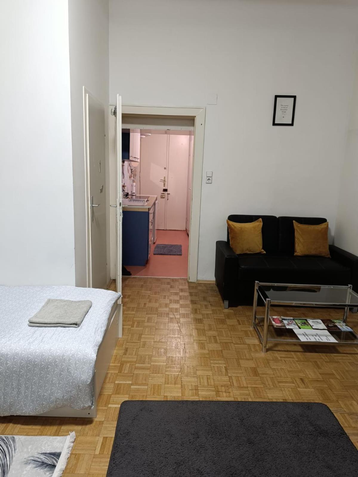 Wohnung In Der Naehe Wiener Stadthalle Und Zentrum 9 Bagian luar foto